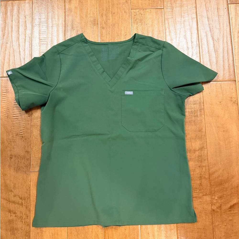 Figs Women's Dark Olive Catarina scrub top - Picture 3 of 4